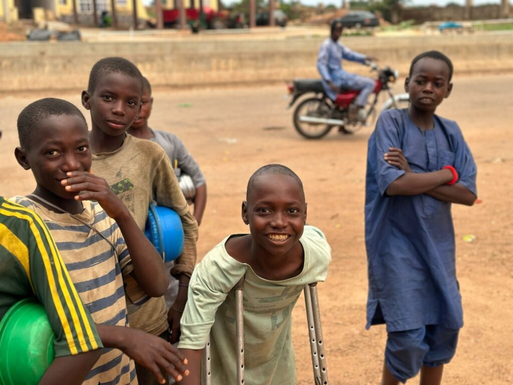 Kurban Hisselerini Bekleyen Afrikalı Çocuklar