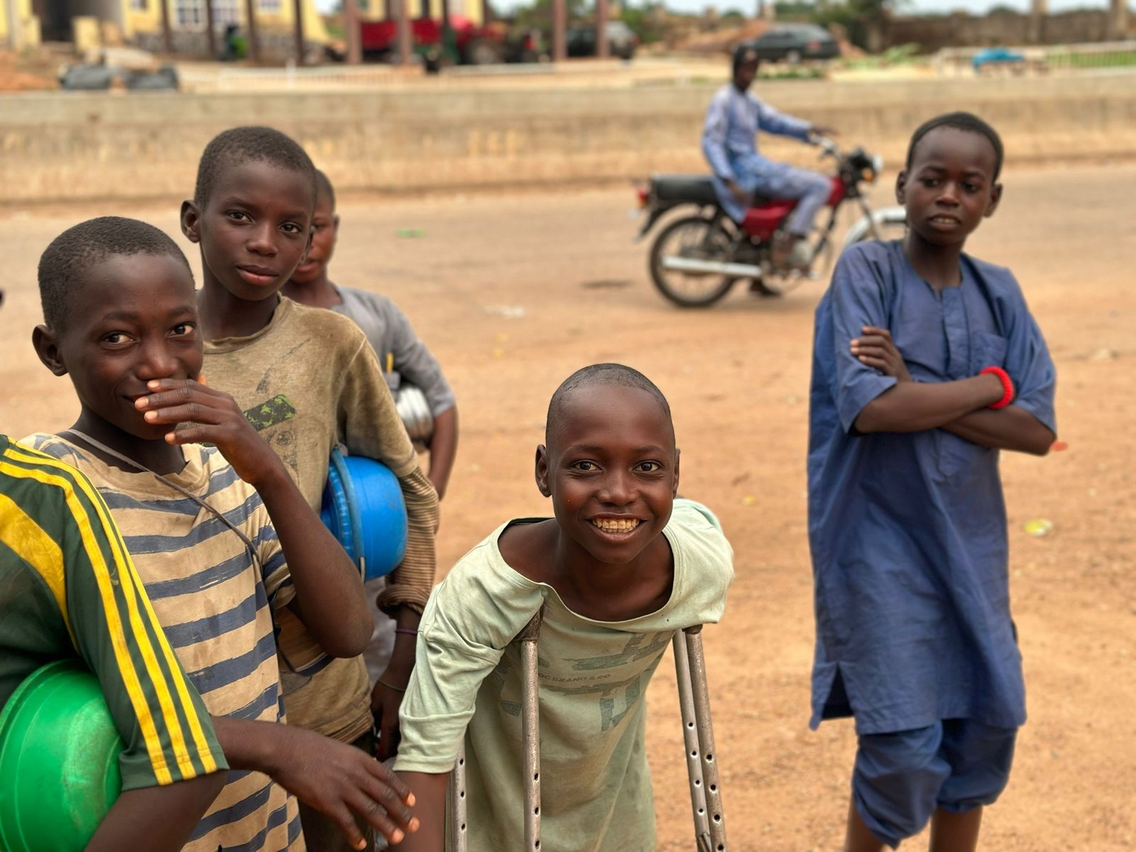 Kurban Hisselerini Bekleyen Afrikalı Çocuklar